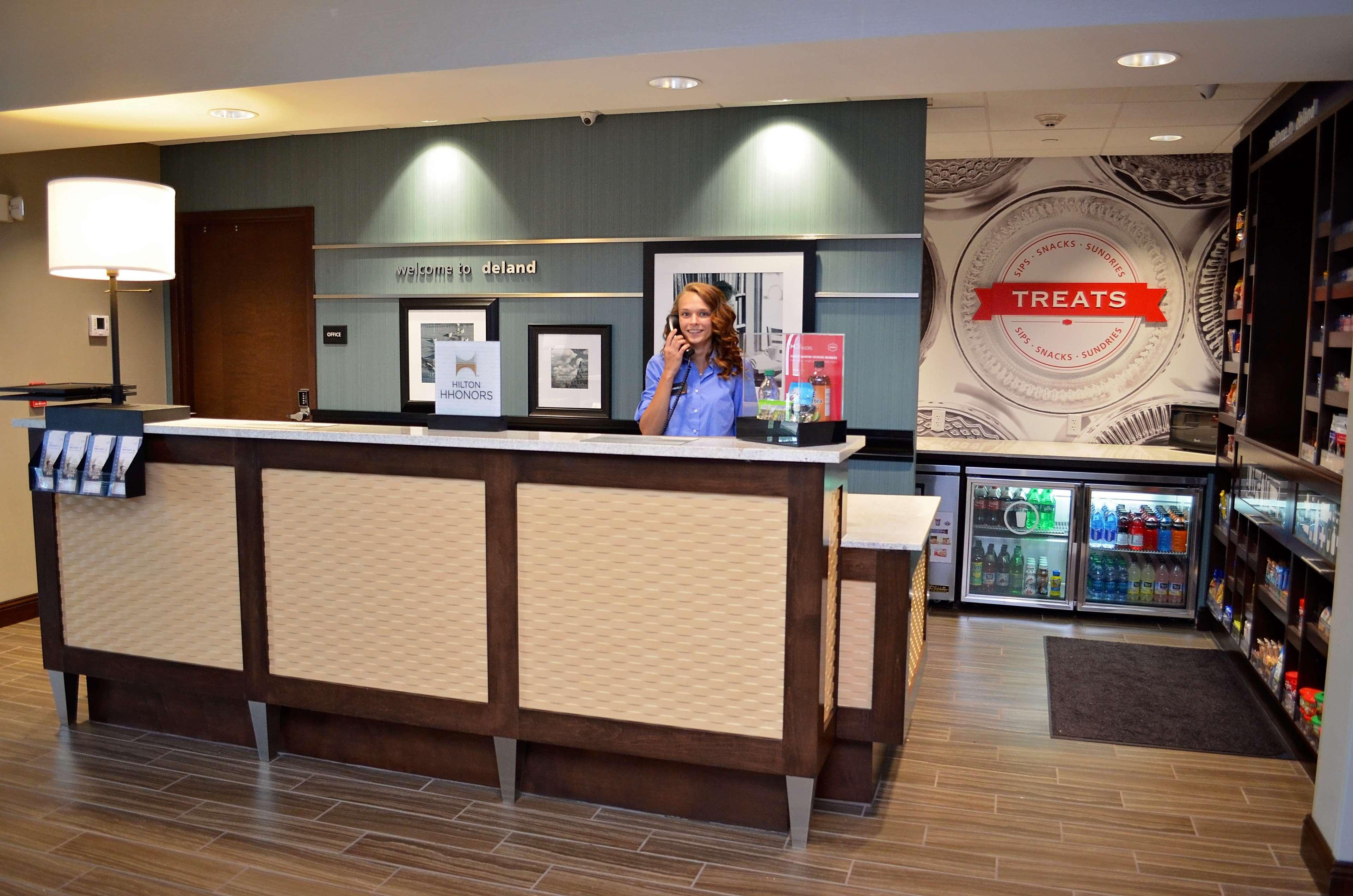 Hampton Inn & Suites - De Land Zewnętrze zdjęcie