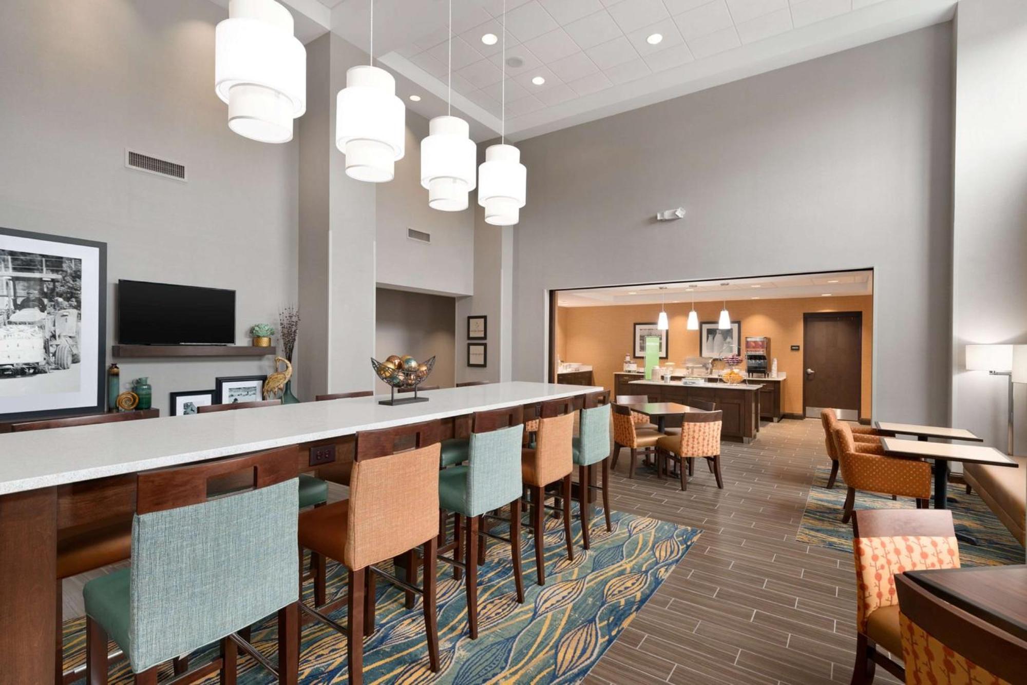 Hampton Inn & Suites - De Land Zewnętrze zdjęcie